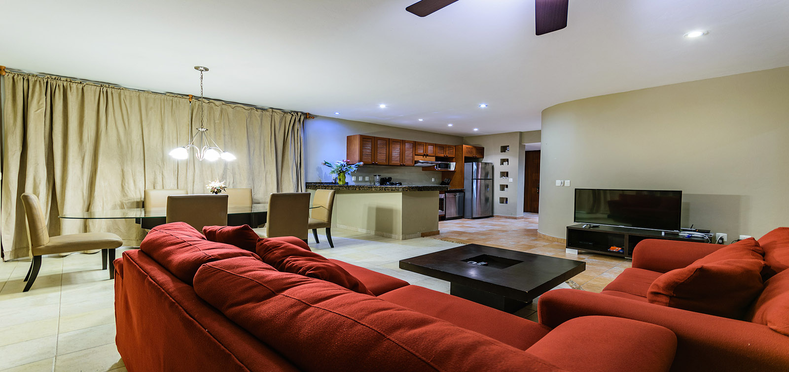 Residencias Reef 8180 — property photograph 3