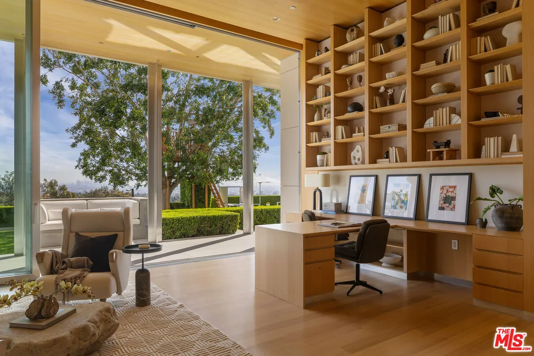 The Angelo Estate 16 Bedrooms Luxury Villa For Sale — property photograph 9