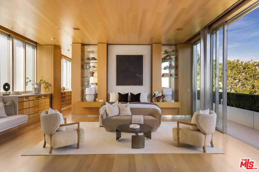 The Angelo Estate 16 Bedrooms Luxury Villa For Sale — property photograph 16