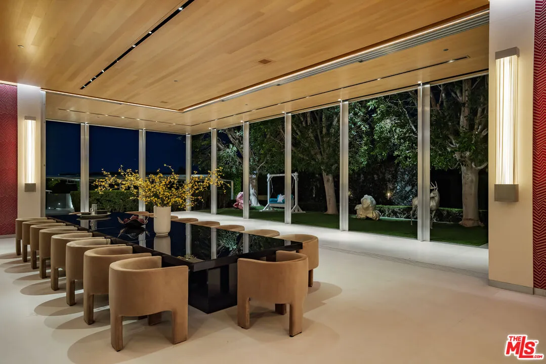 The Angelo Estate 16 Bedrooms Luxury Villa For Sale — property photograph 18