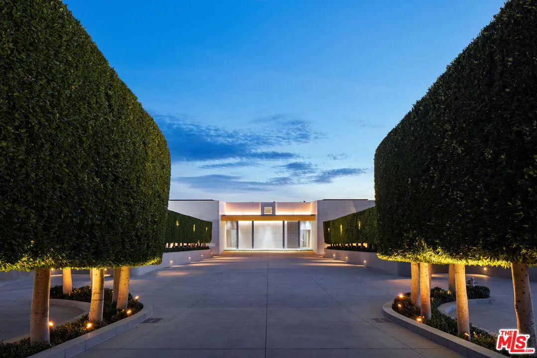 The Angelo Estate 16 Bedrooms Luxury Villa For Sale — property photograph 30