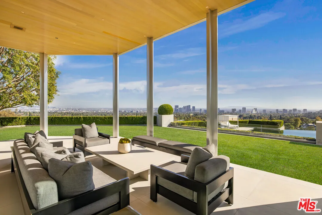 The Angelo Estate 16 Bedrooms Luxury Villa For Sale — property photograph 33