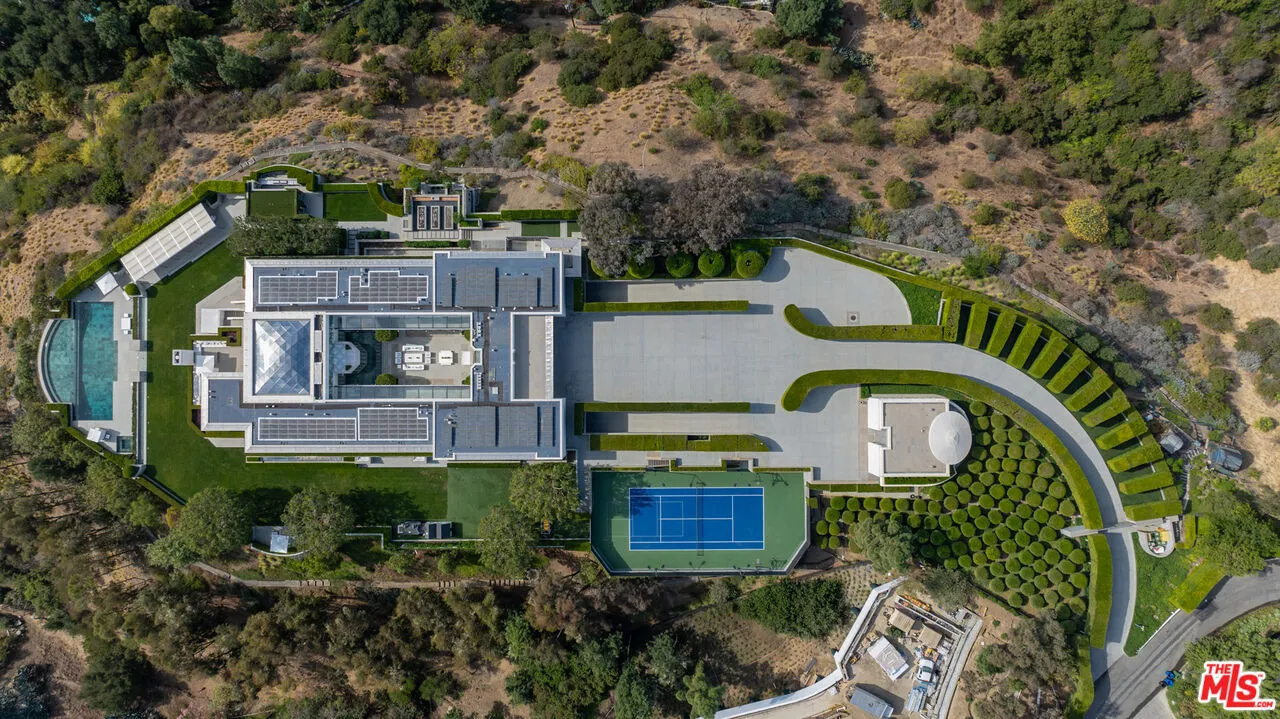 The Angelo Estate 16 Bedrooms Luxury Villa For Sale — property photograph 43