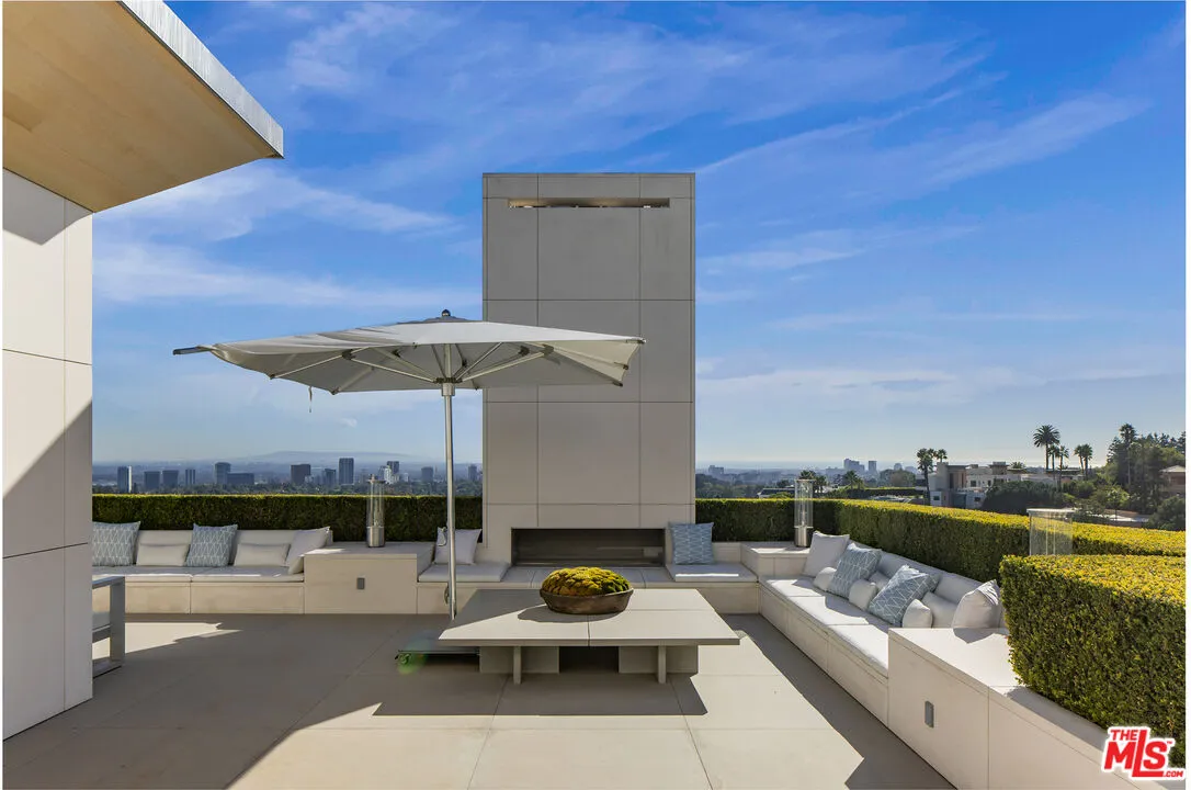 The Angelo Estate 16 Bedrooms Luxury Villa For Sale — property photograph 45