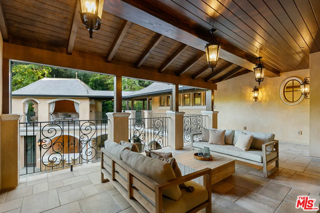 Villa Oeste — property photograph 20